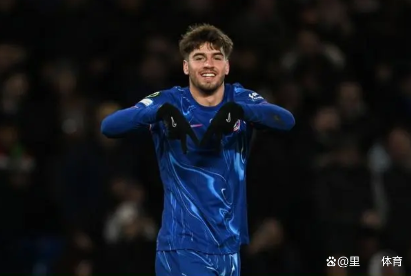 萨索洛前锋连场破门，球队信心大增的简单介绍