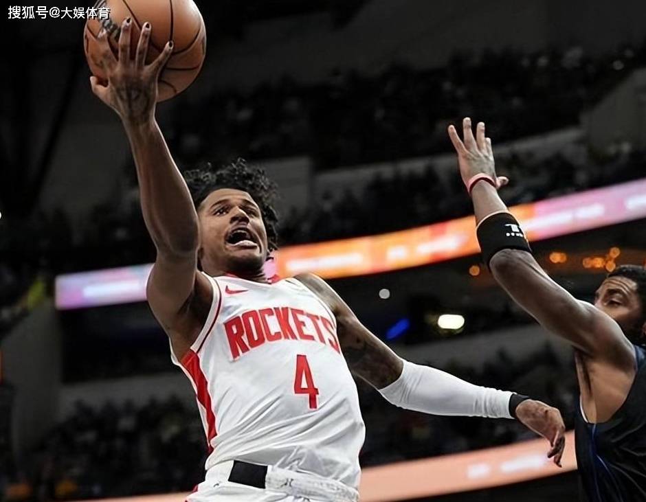 步步为营，球队探索新战术带来好成绩的简单介绍