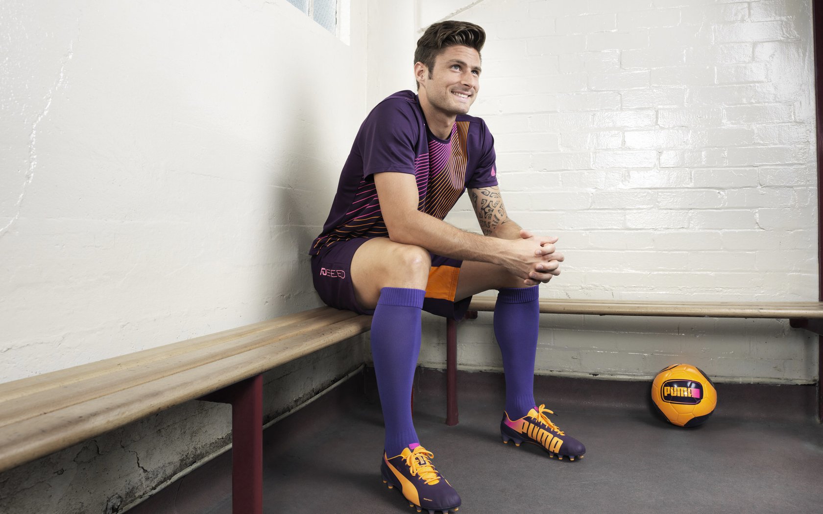  巴黎圣日耳曼老板是谁 